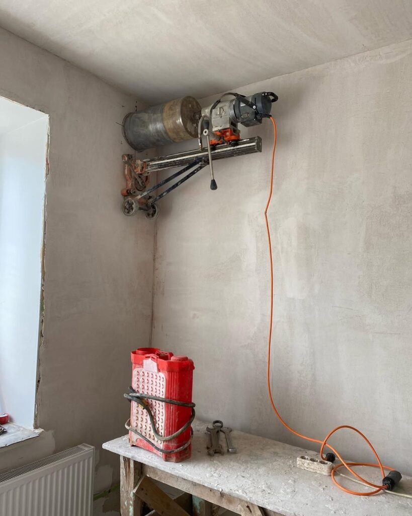 Объект «Больница».Материал кирпич (68см).Диаметр d112; d250.#алмазноебурение #алмазноесверлен (1)